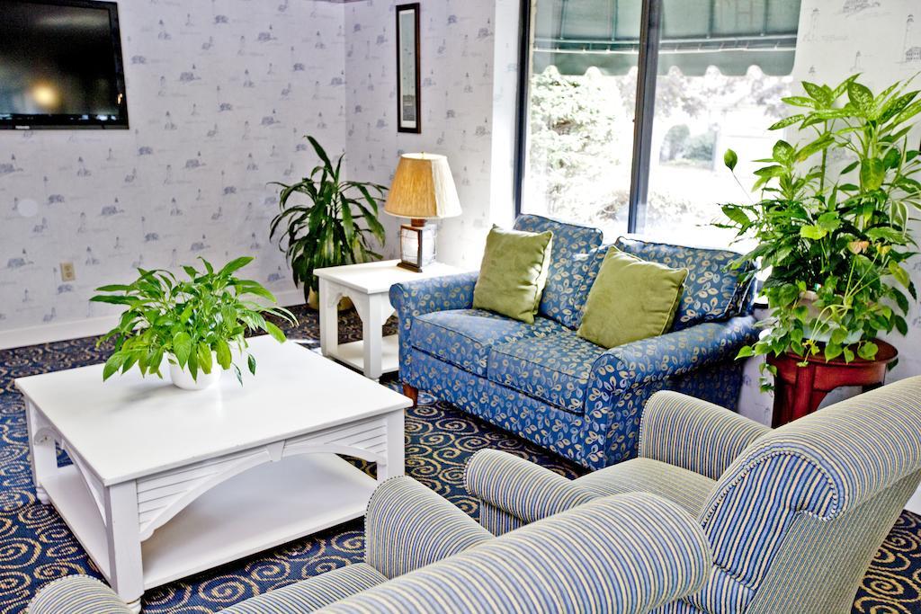 Holly Tree Resort Уест Ярмут Екстериор снимка