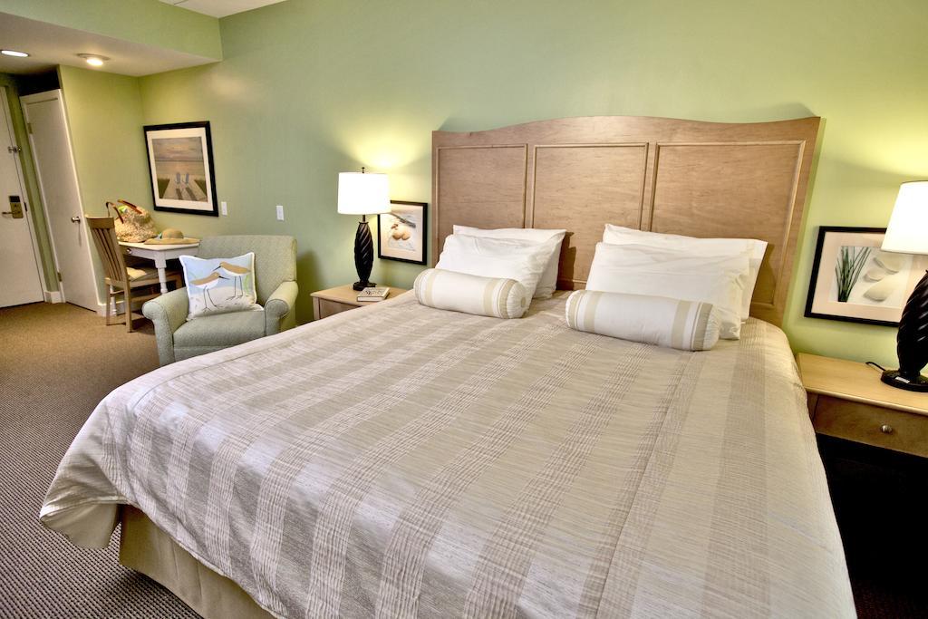 Holly Tree Resort Уест Ярмут Екстериор снимка